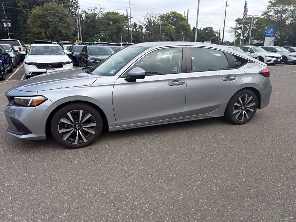 2024 Honda Civic Hatchback EX-L