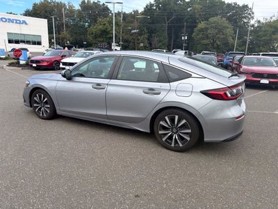 2024 Honda Civic Hatchback EX-L