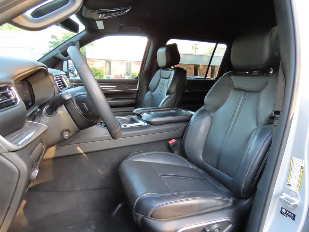 2022 Jeep Wagoneer Series II