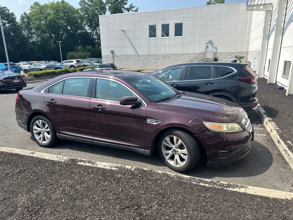 2011 Ford Taurus SEL