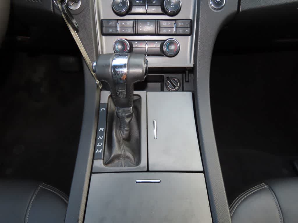 2011 Ford Taurus SEL
