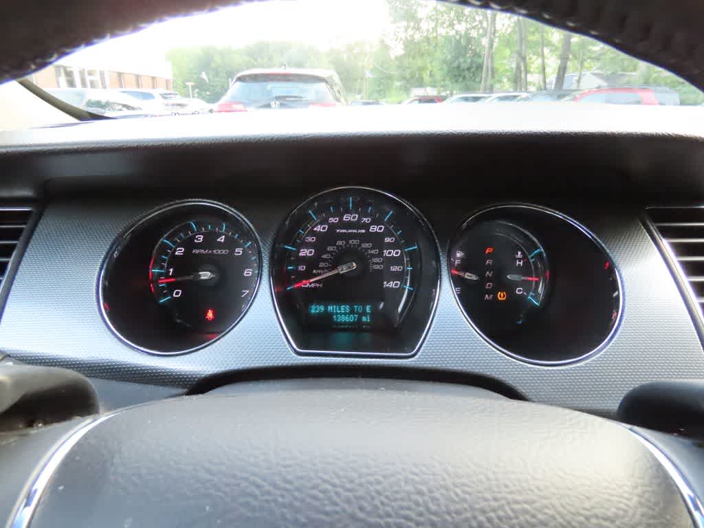 2011 Ford Taurus SEL