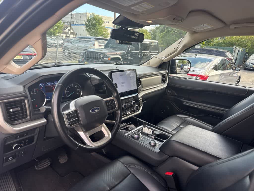 2024 Ford Expedition Max XLT