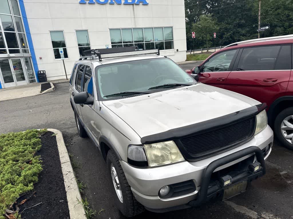2004 Ford Explorer XLT