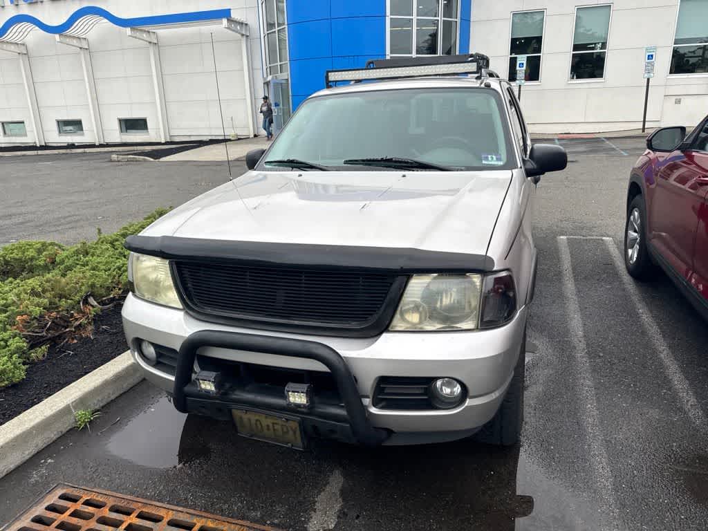 2004 Ford Explorer XLT