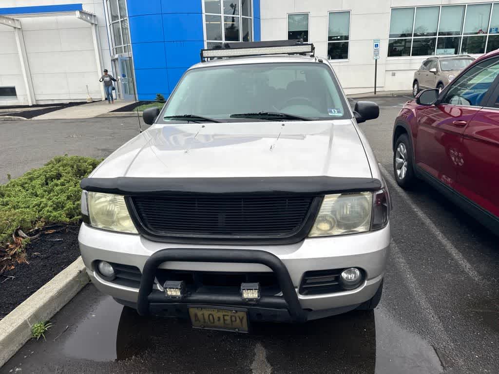 2004 Ford Explorer XLT