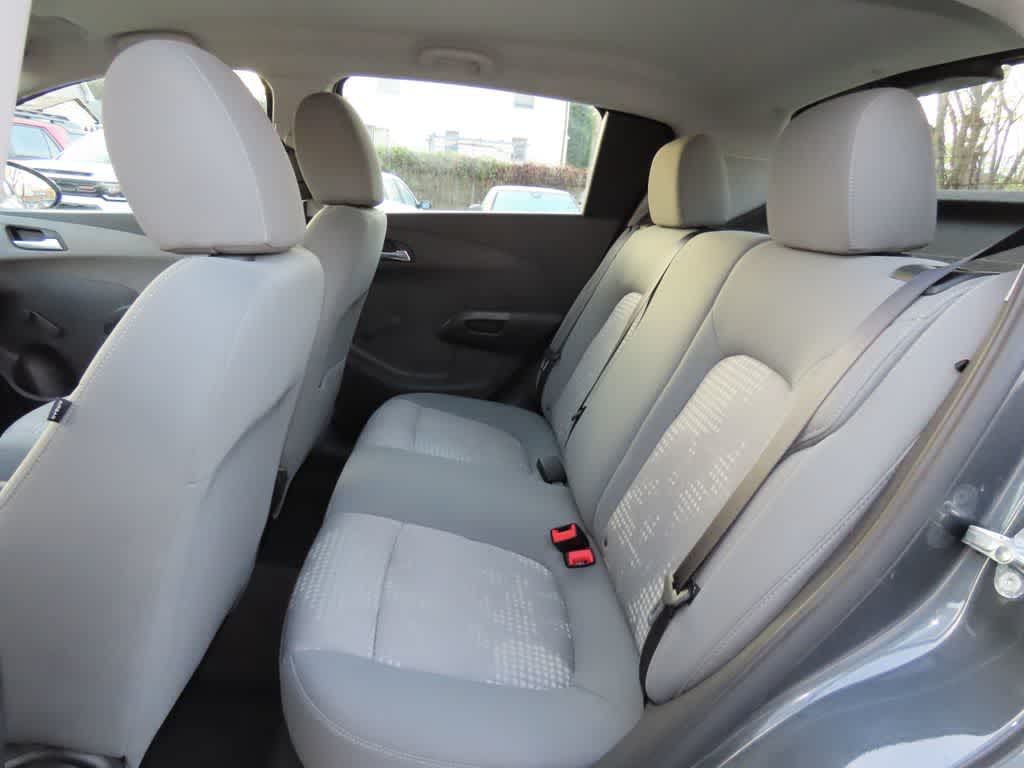 2013 Chevrolet Sonic LS