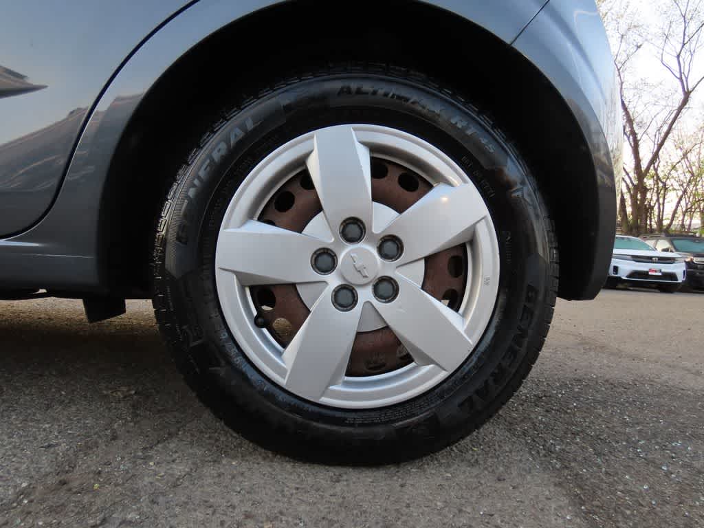 2013 Chevrolet Sonic LS