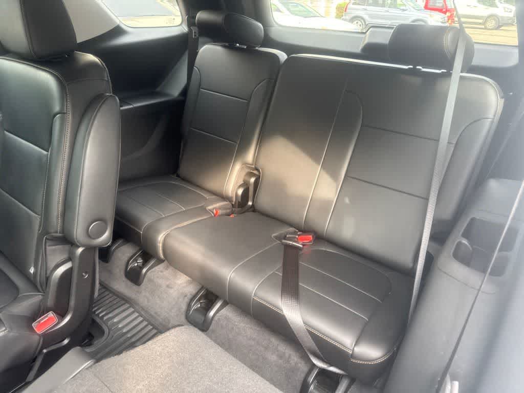 2020 Chevrolet Traverse LT Leather