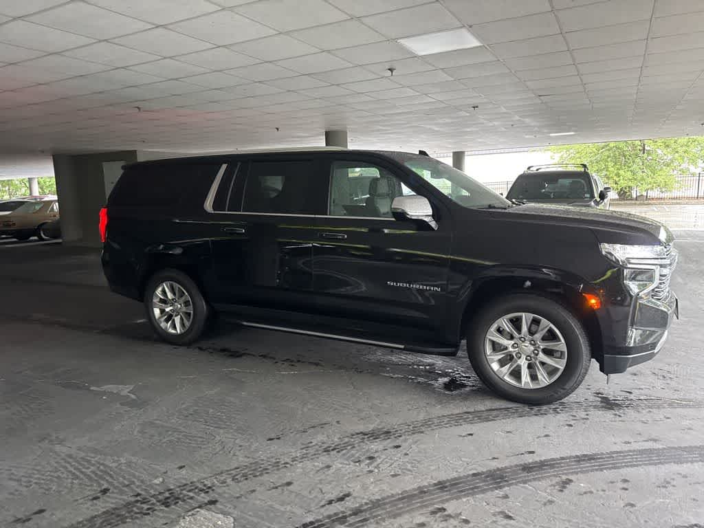 2023 Chevrolet Suburban Premier