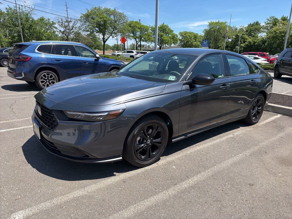 2025 Honda Accord 1.5T SE CVT's photo