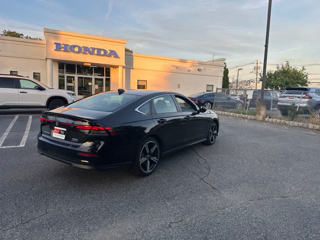 2023 Honda Accord Hybrid Base