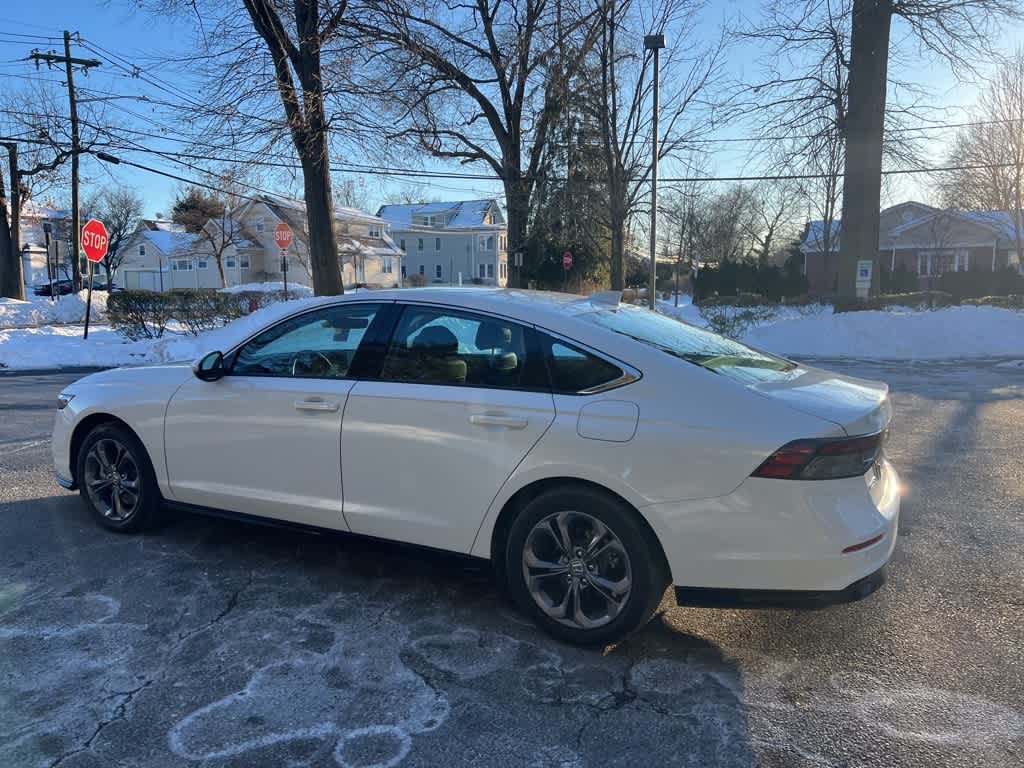 2023 Honda Accord Hybrid Base