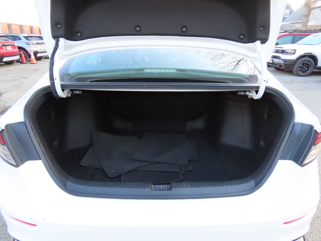 2023 Honda Accord Hybrid Base