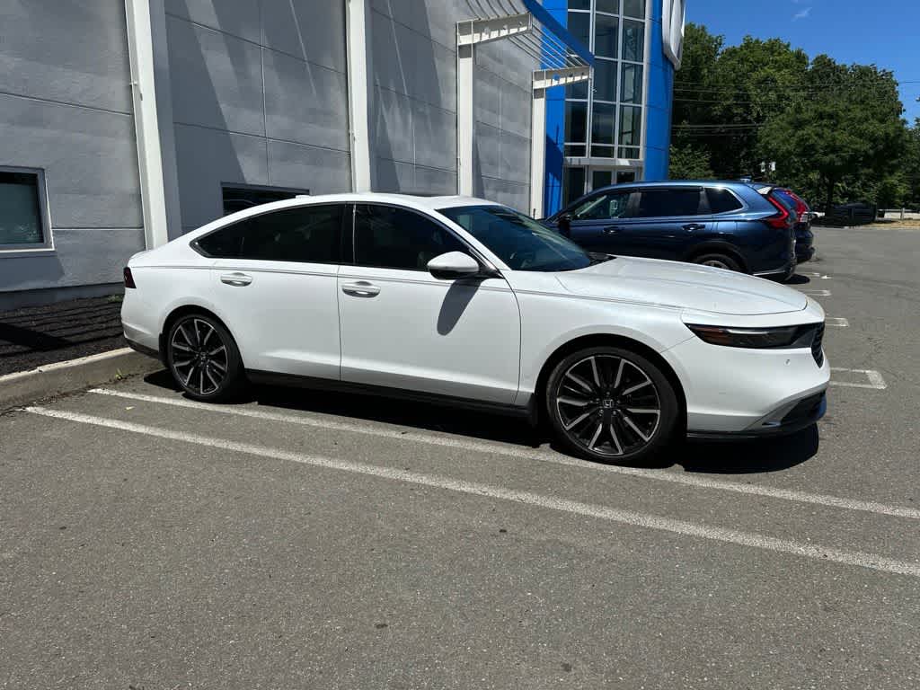 2023 Honda Accord Hybrid Base