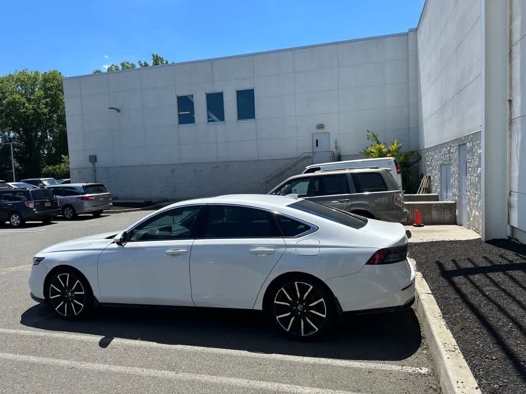 2023 Honda Accord Hybrid Base
