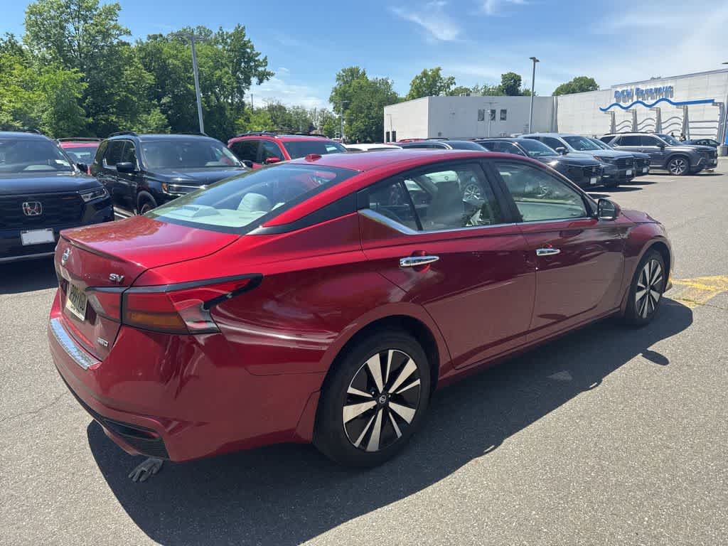 2022 Nissan Altima 2.5 SV
