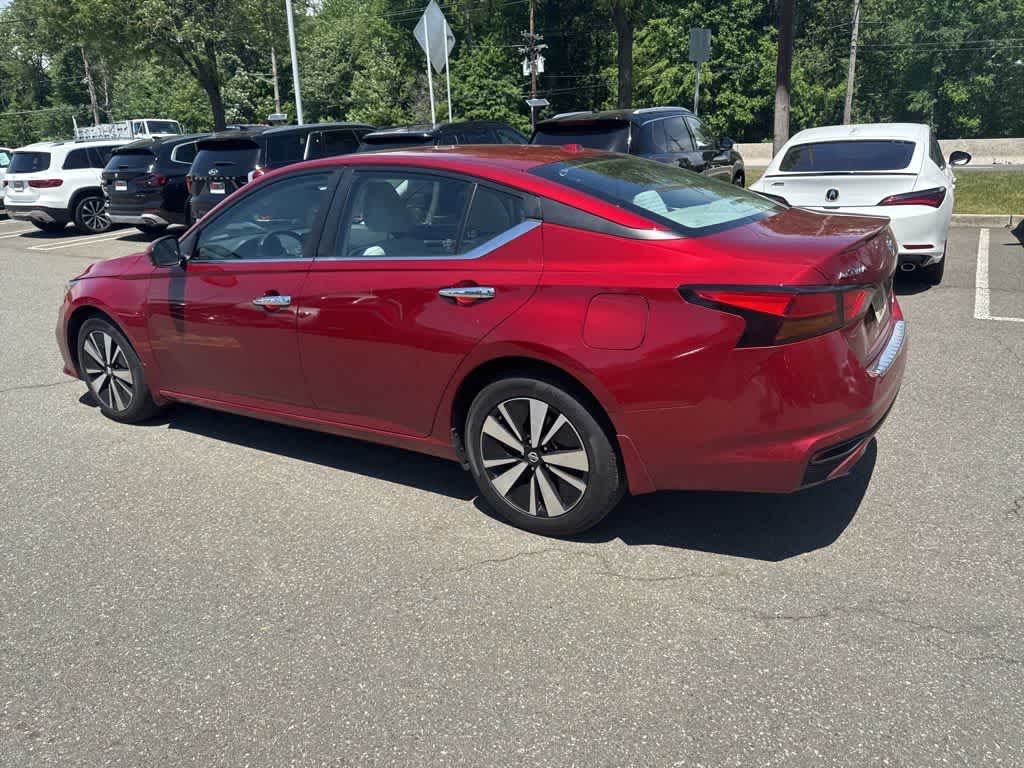 2022 Nissan Altima 2.5 SV
