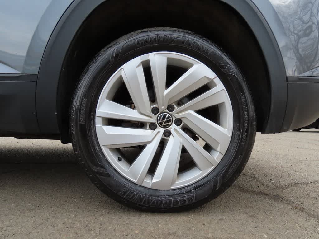 2023 Volkswagen Atlas Cross Sport 2.0T SE w/Technology