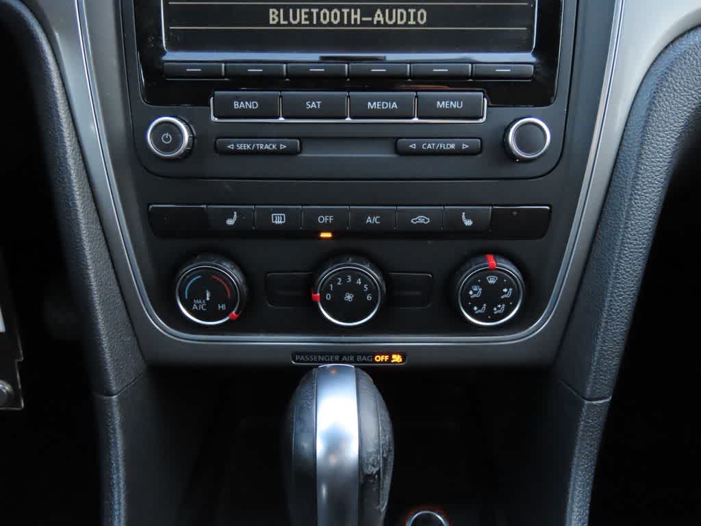 2014 Volkswagen Passat Base