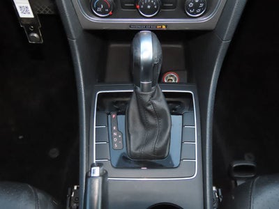 2014 Volkswagen Passat Base