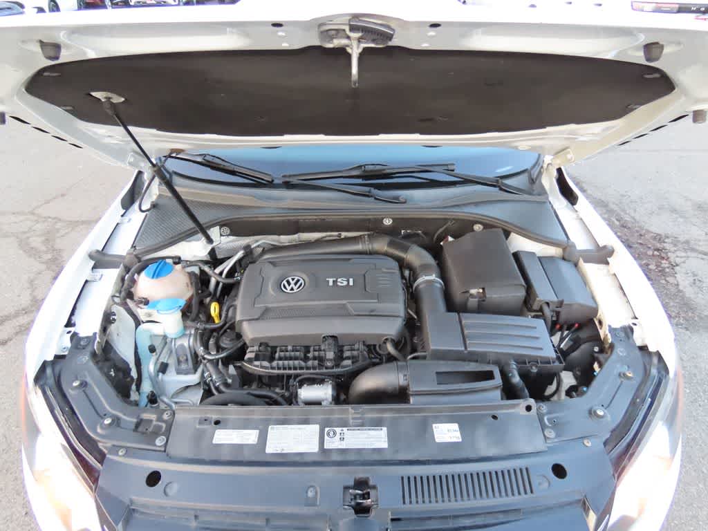 2014 Volkswagen Passat Base