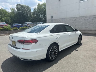 2022 Volkswagen Passat 2.0T Limited Edition