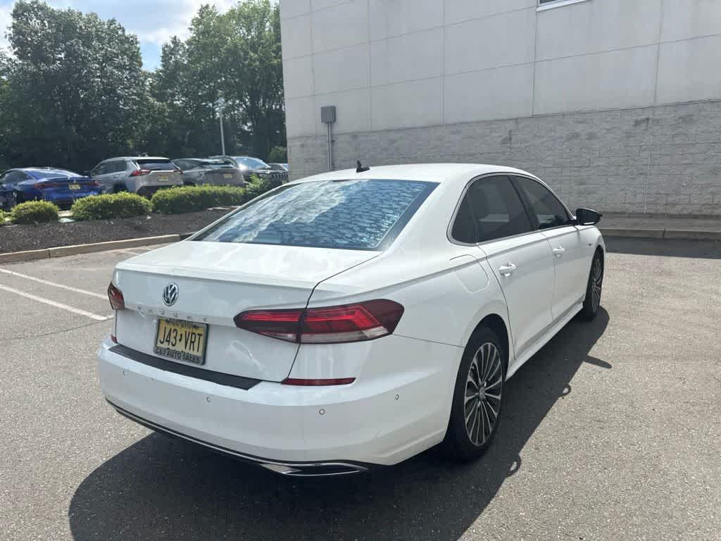 2022 Volkswagen Passat 2.0T Limited Edition