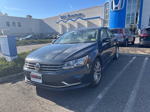 2019 Volkswagen Passat 2.0T Wolfsburg Edition