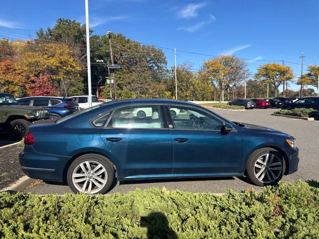 2019 Volkswagen Passat 2.0T Wolfsburg Edition
