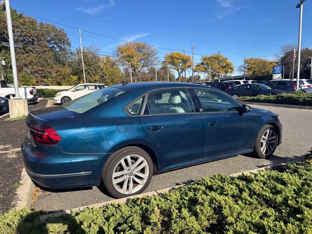 2019 Volkswagen Passat 2.0T Wolfsburg Edition