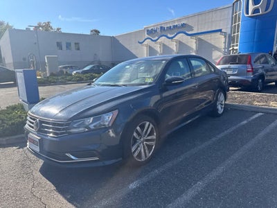 2019 Volkswagen Passat 2.0T Wolfsburg Edition