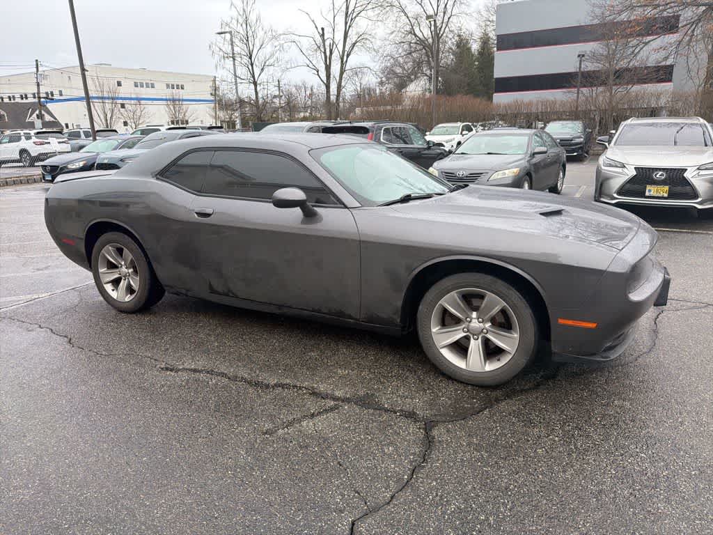 2019 Dodge Challenger SXT