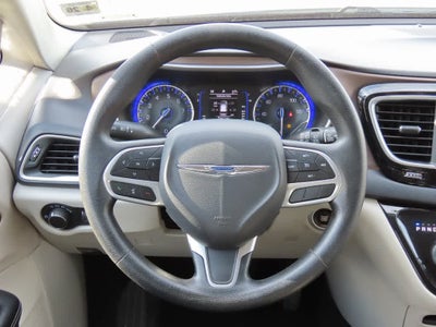 2021 Chrysler Voyager LXI