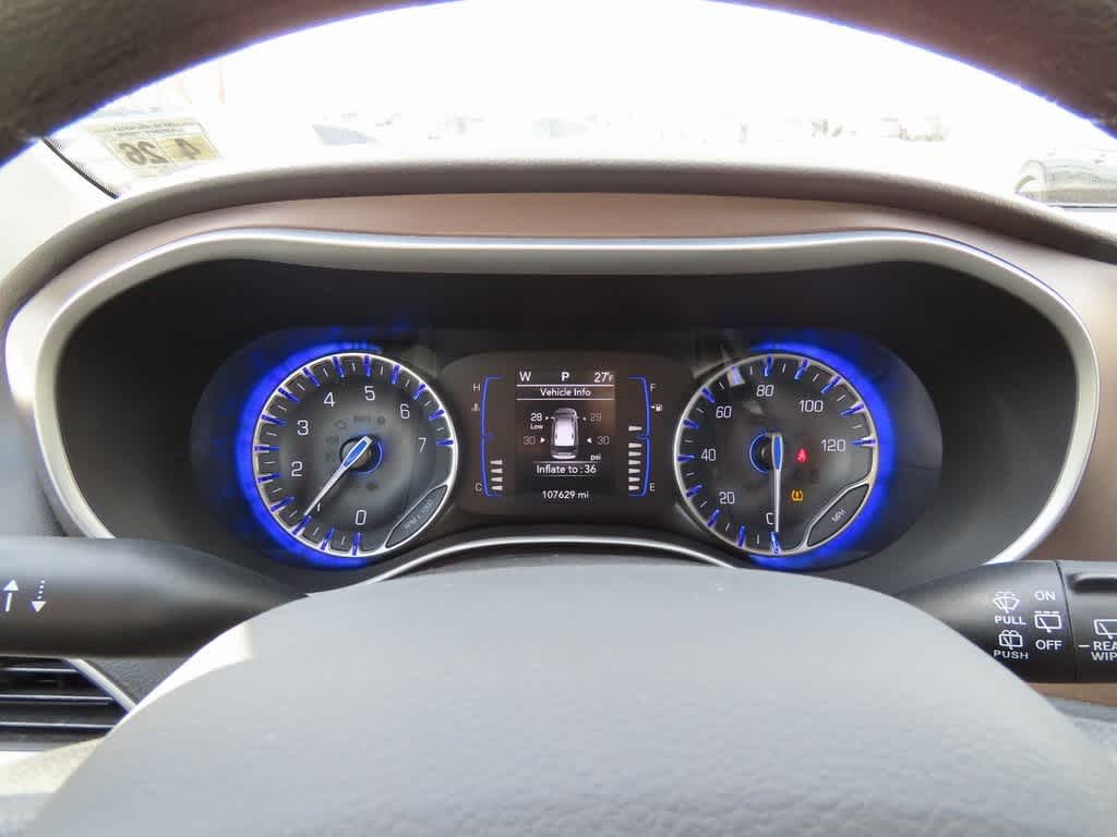 2021 Chrysler Voyager LXI