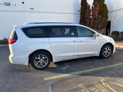 2017 Chrysler Pacifica Limited