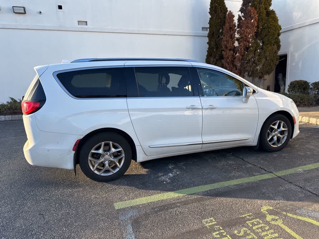 2017 Chrysler Pacifica Limited
