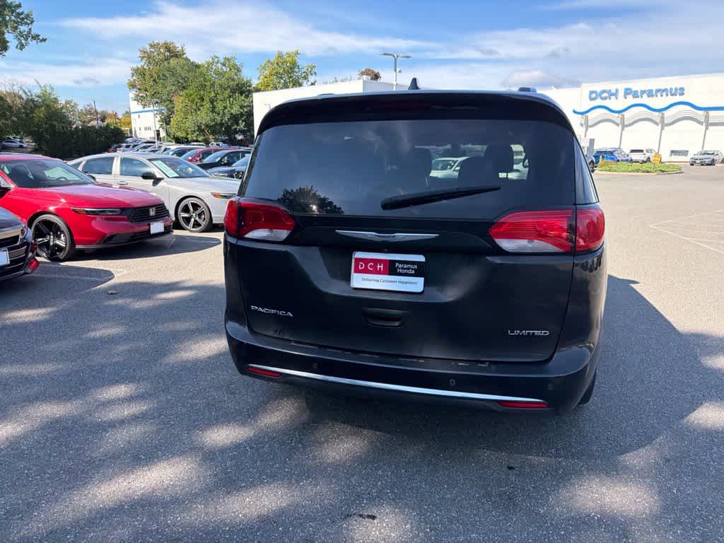 2019 Chrysler Pacifica Limited