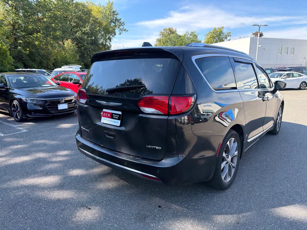2019 Chrysler Pacifica Limited