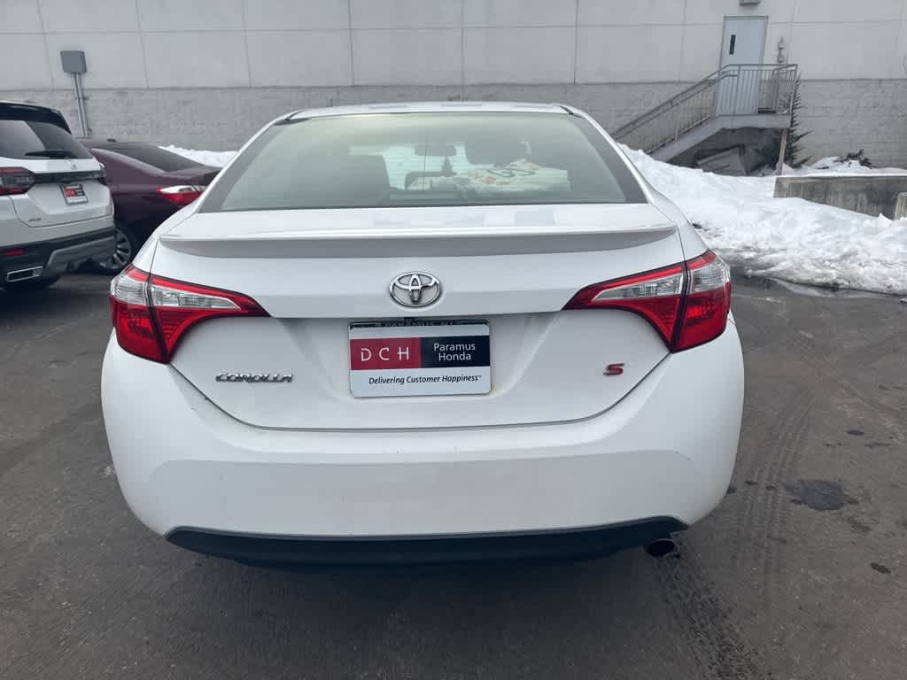 2015 Toyota Corolla S Plus