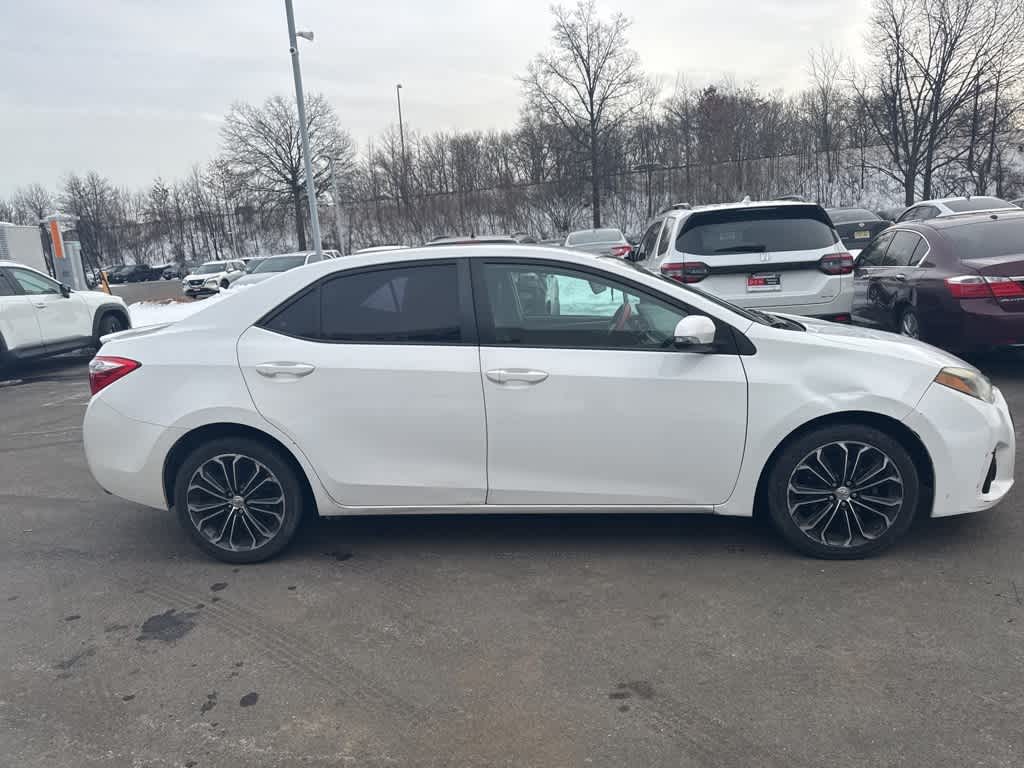 2015 Toyota Corolla S Plus