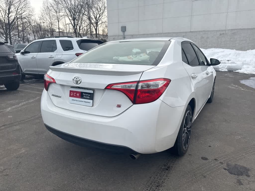 2015 Toyota Corolla S Plus