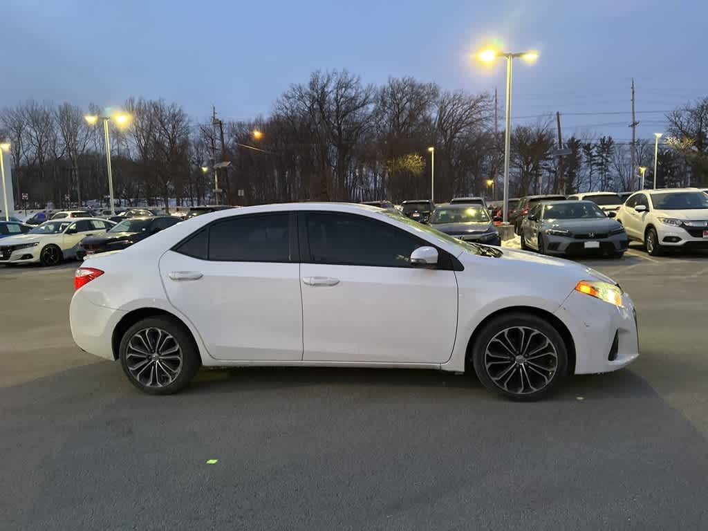 2016 Toyota Corolla S Plus