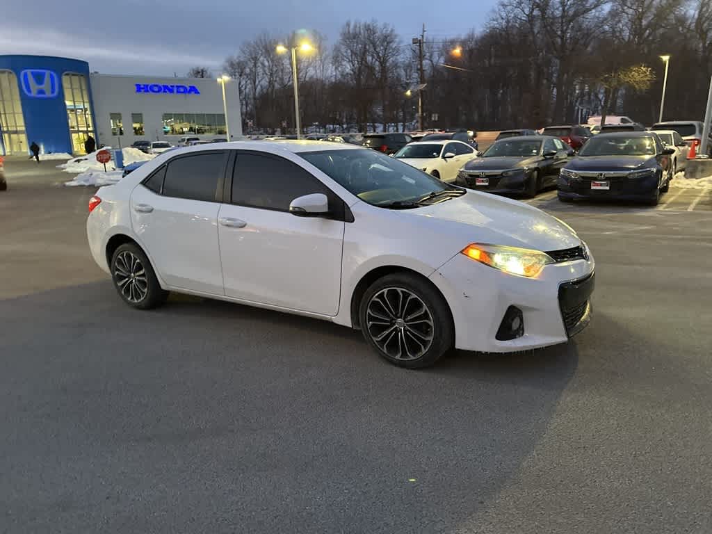 2016 Toyota Corolla S Plus