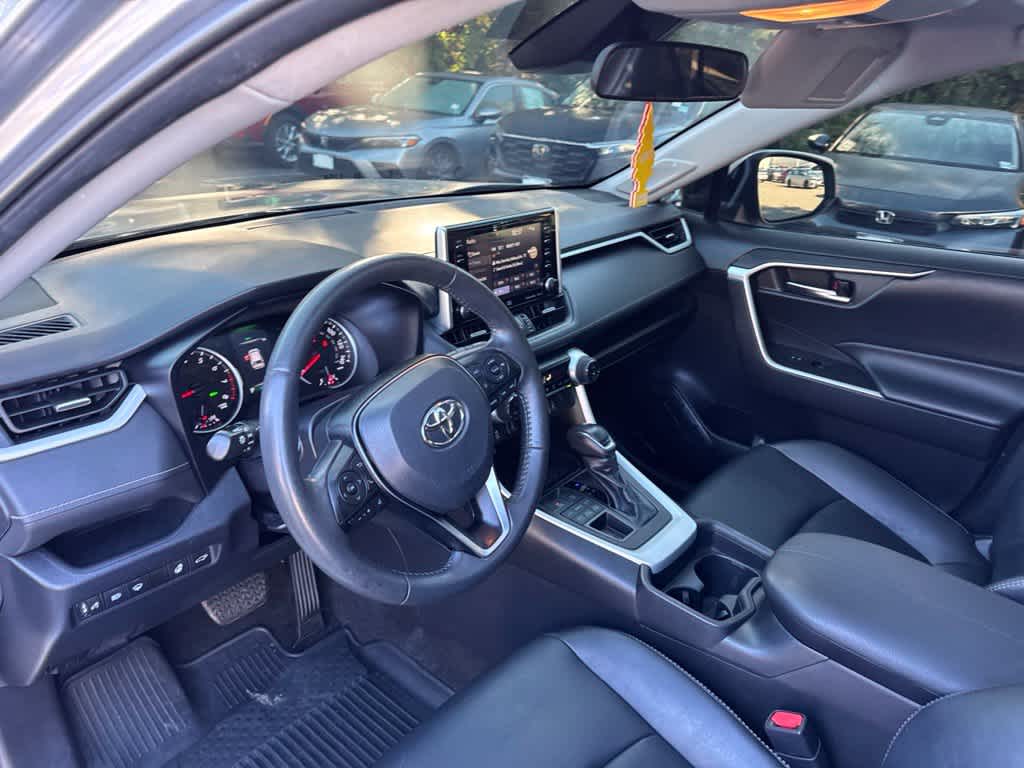 2019 Toyota RAV4 XLE Premium
