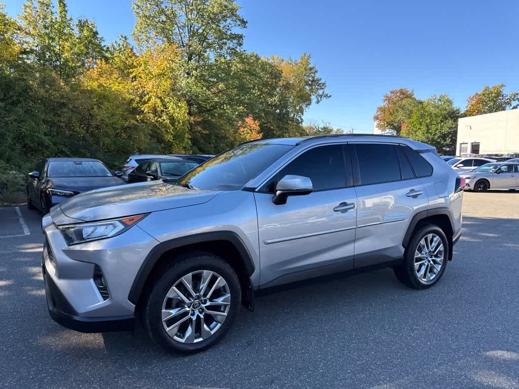 2019 Toyota RAV4 XLE Premium