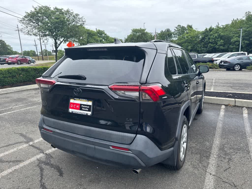 2019 Toyota RAV4 LE