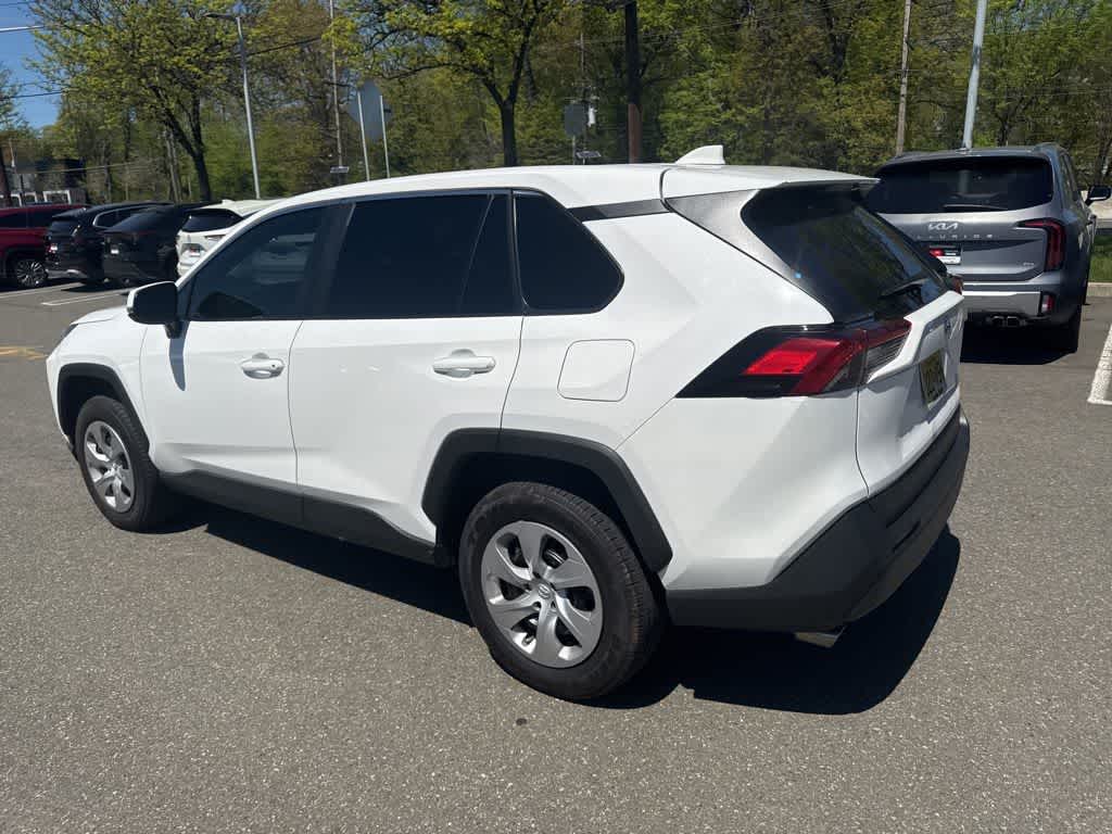 2025 Toyota RAV4 LE