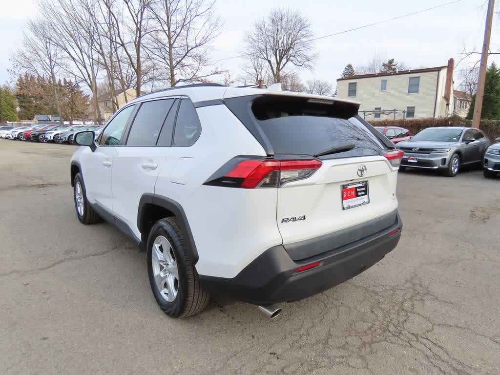 2020 Toyota RAV4 XLE