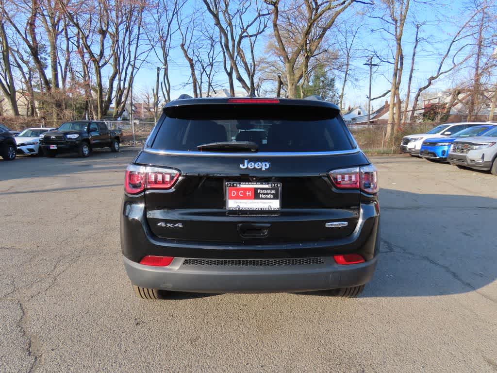 2022 Jeep Compass Latitude